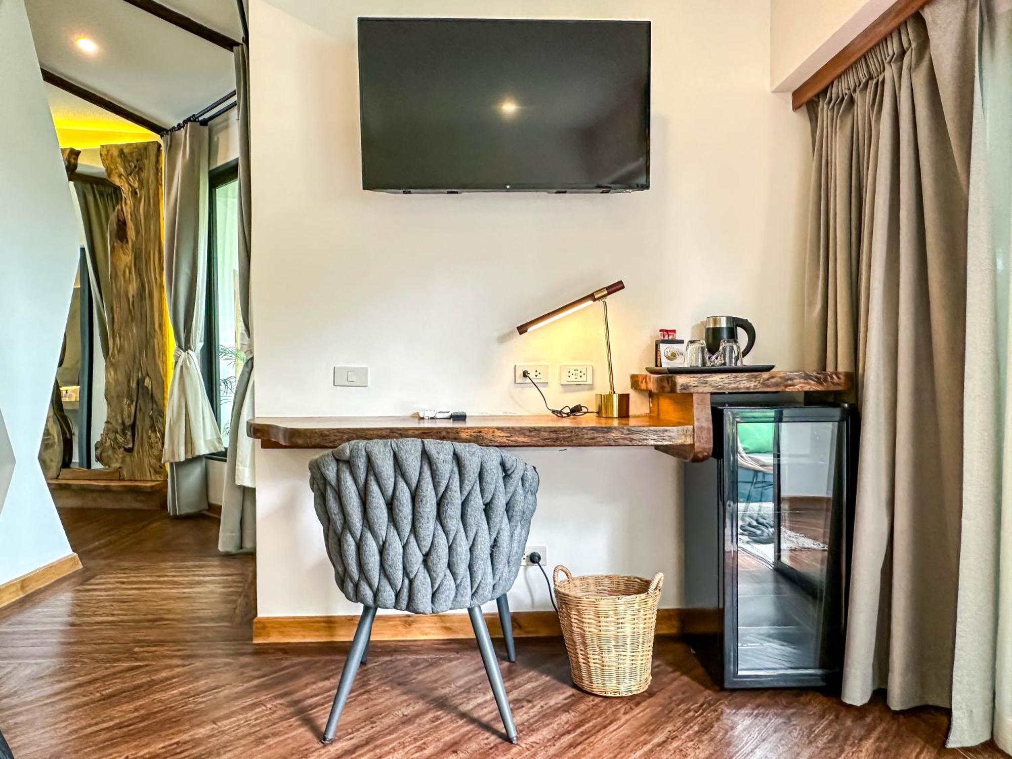 La Belle Vie - Boutique Hotel Adults Only Baan Tai Exterior photo